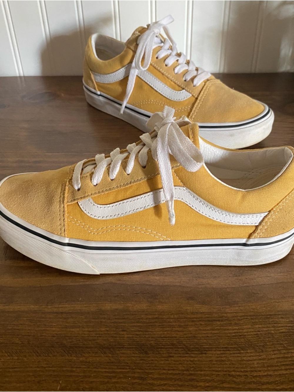 VANS - pale mustard yellow low top sneakers with white laces